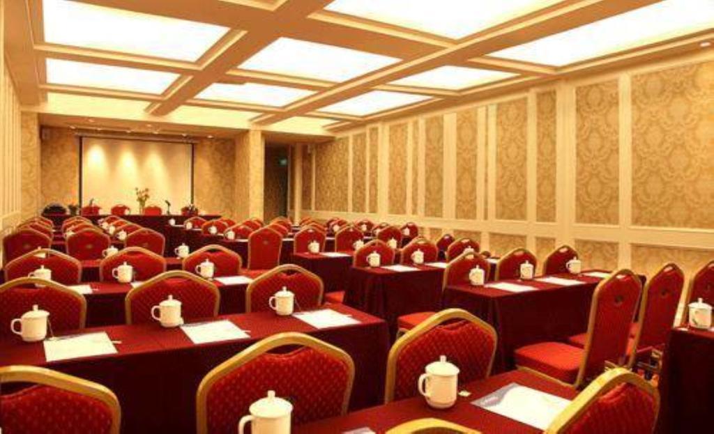 Andersen Culture - The Bund 4*