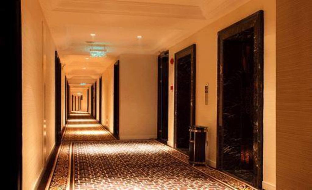 Andersen Culture - The Bund 4*