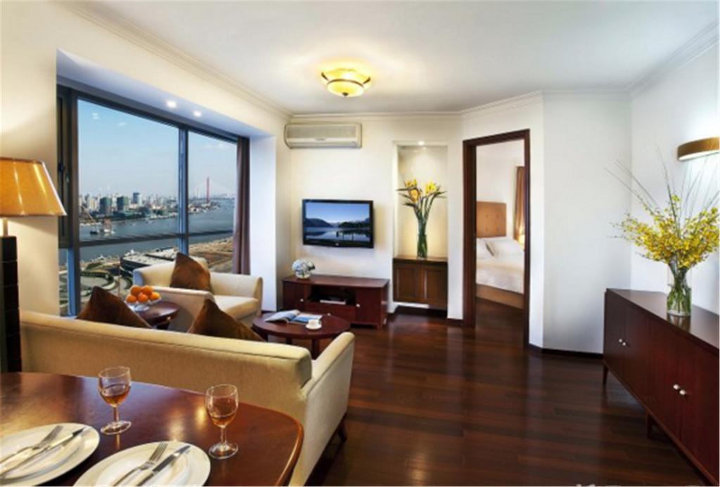Aparthotel Acme Riverside Service 4*