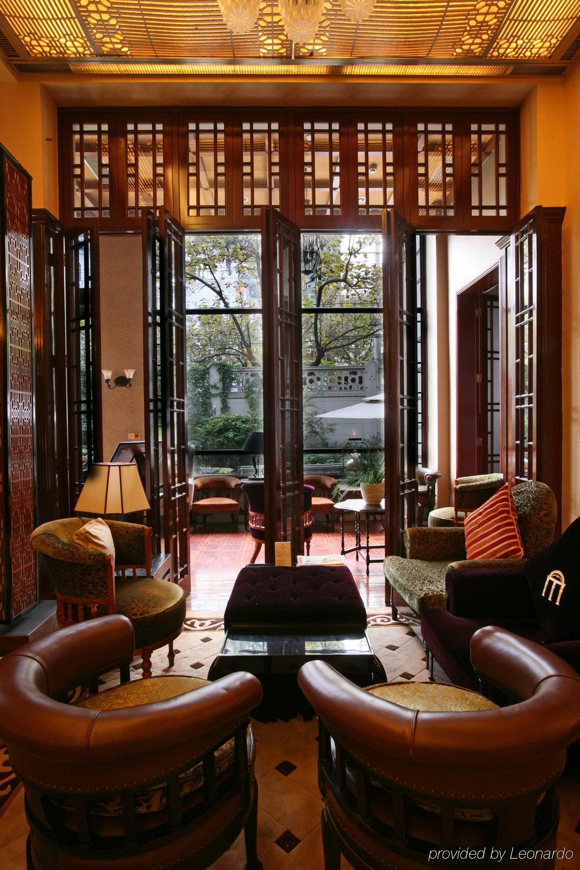 Mansion 5*