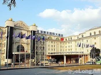 Blue Horizon Royal Parklane International 4*