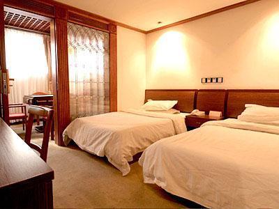Shangfu Hotel 3*
