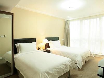 Hotel Supreme Tower 4*