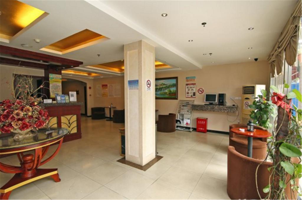 Greentree Jiangwan Town Express