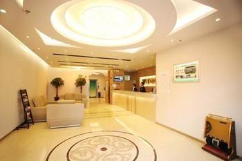 168 Nanhui Huinan Subway Station 2*