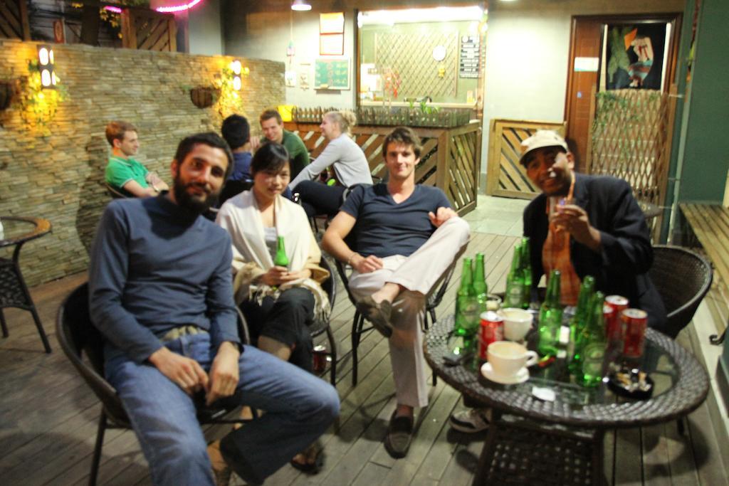 Beehome International Youth Hostel- Lujiazui Şanghay