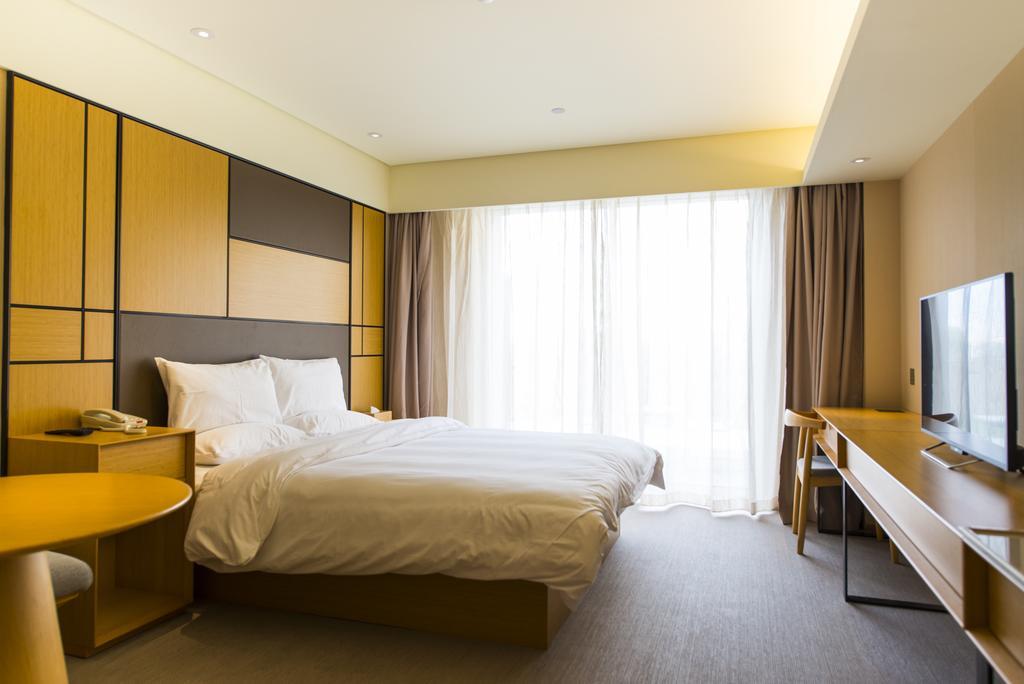 Hotel Ji Hongqiao Wuzhong Road
