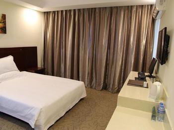 Hotel Greentree Baoshan Yanghang Shuichan Road 3*