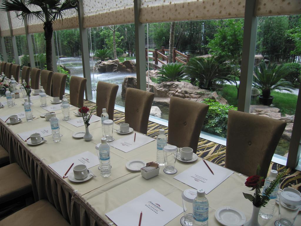 Howard Johnson Shanghai
