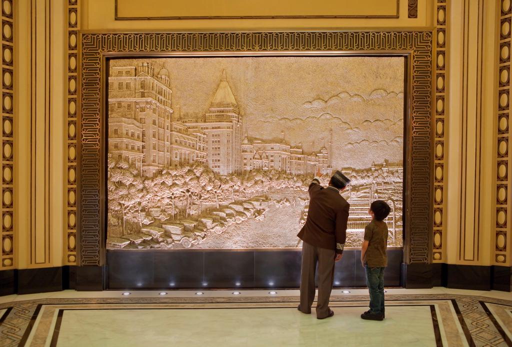Fairmont Peace On The Bund Şanghay