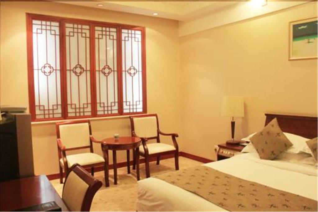 Hotel Shaanxi Business 4*