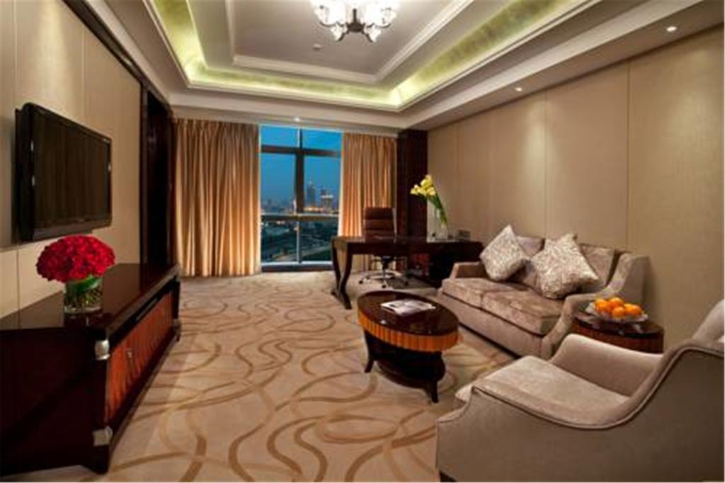 Hotel Lv Shou 5*