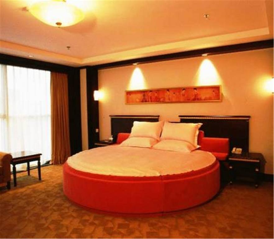 Hotel Gem Flower - North Bund 4*