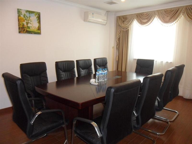Khách sạn Greentree Zhujing Business 3*