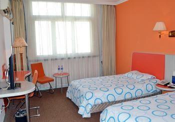 Hotel Motel 168 Shanghai Pudong Huinan Metro Station Tesco Xangai
