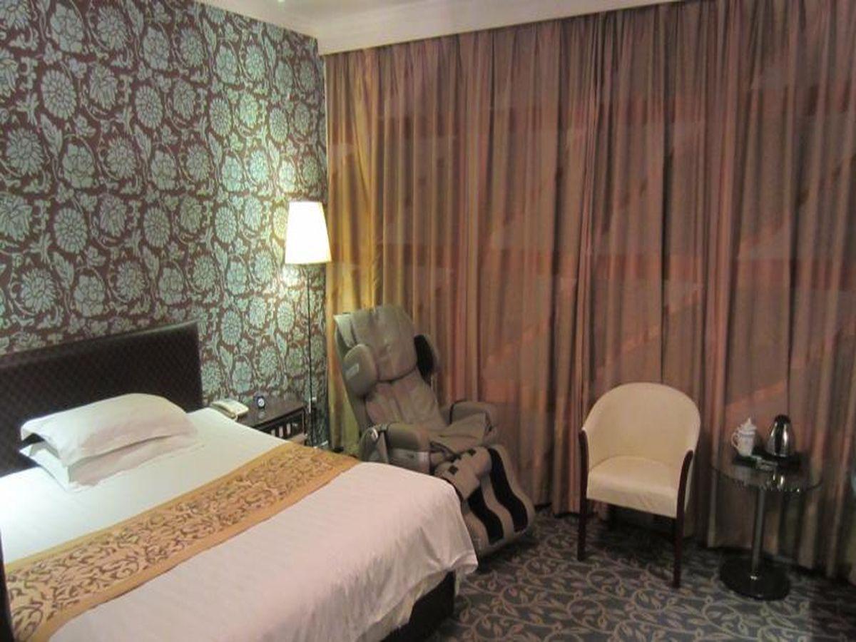 Hotel Jiujiu Holiday