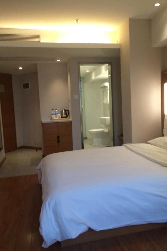 Hotel All Seasons Shanghai