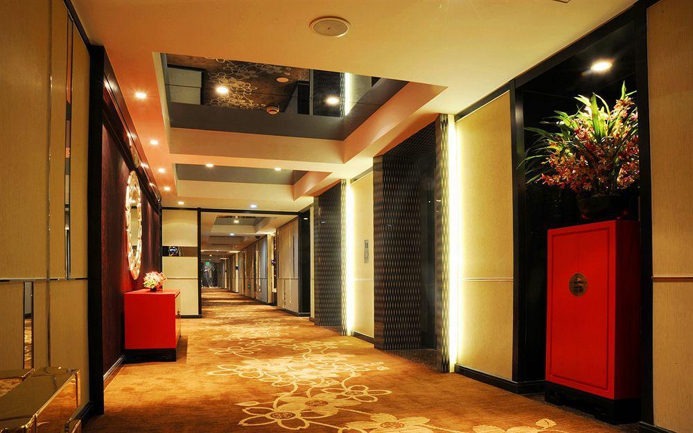 Bodi Boutique 3*