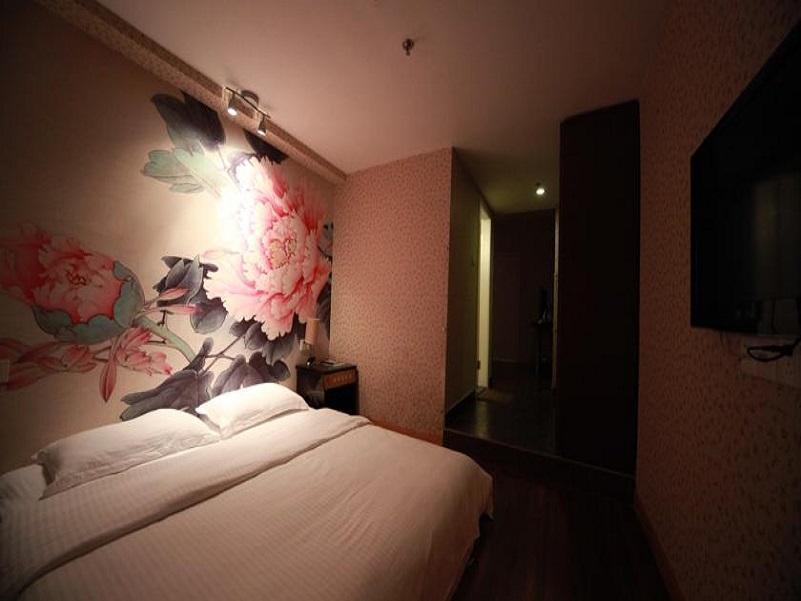 Fish Bund Hotel 3*