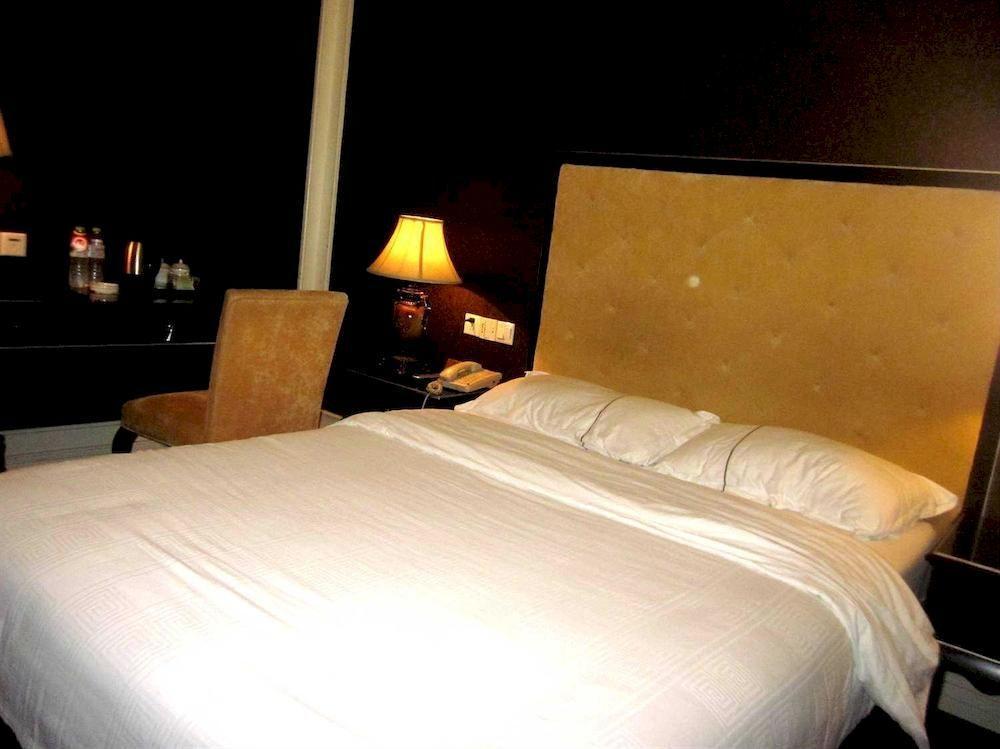 Manhattan Jinling Hotel 3*
