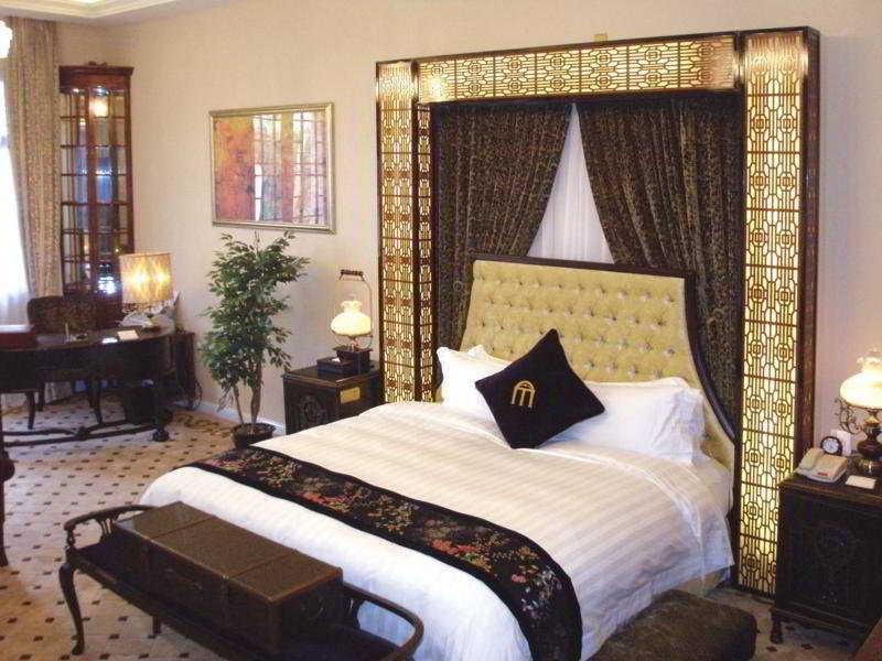 Mansion Hotel 5*