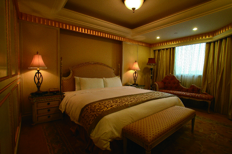 Best Western New Century 4*