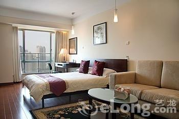 Dingtian Ruili Service Hotel 4*