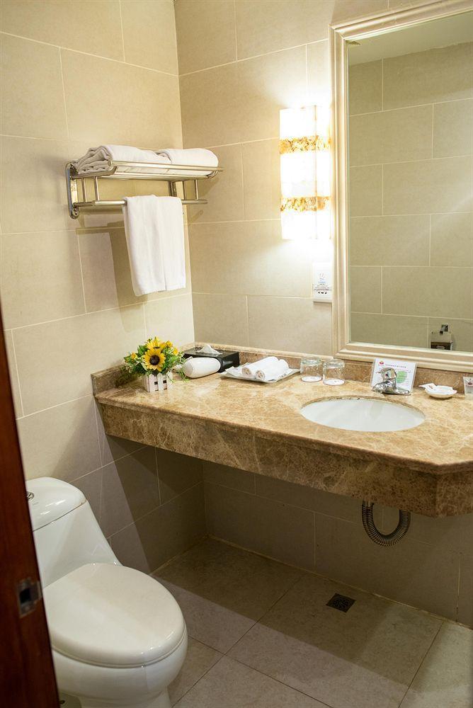 Junius Boutique 3* Shanghai