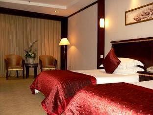 Gem Flower - North Bund Hotel 4*