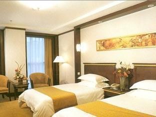 Gem Flower - North Bund Hotel