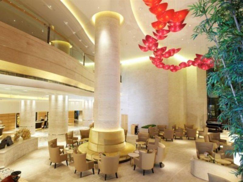 Hotel Hilton City Center 5*