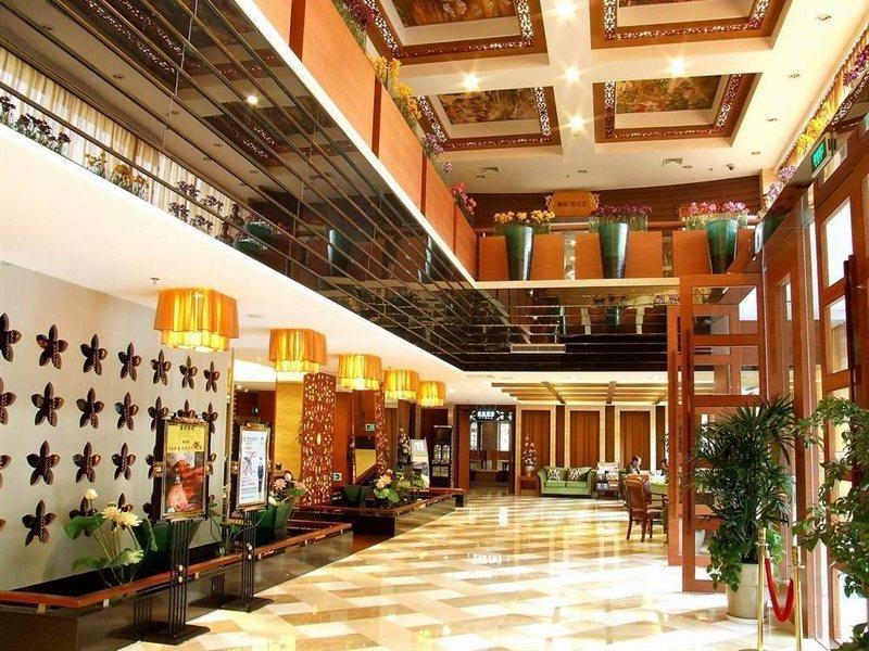 Hotel New Beacon International 4*