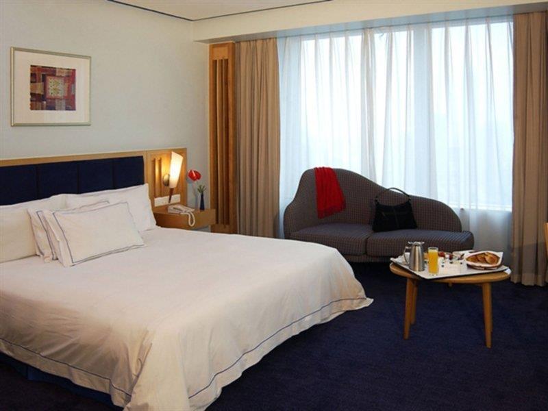 Novotel Atlantis - Breakfast In The Clouds With River View In The Revolving Restaurant & 24hours Free Self-laundry Shanghai