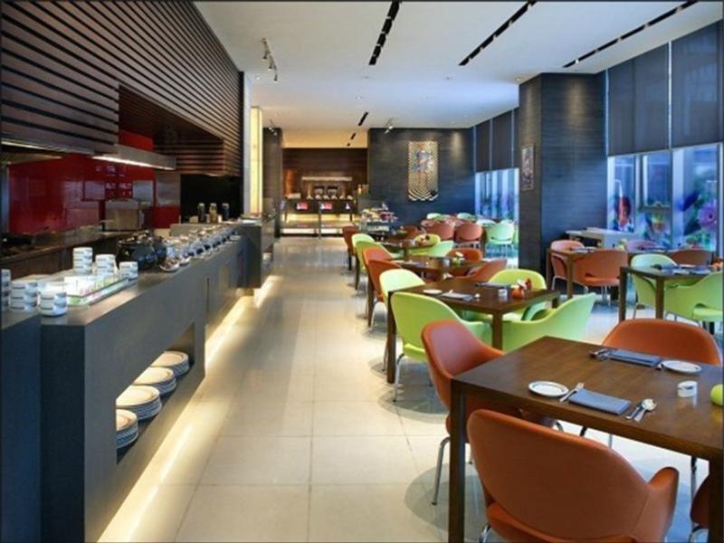 Grand Mercure Century Park - Free Shuttle Bus To Sniec Shanghai