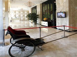 Expo Century Park Hotel & Suites Hotel 4*