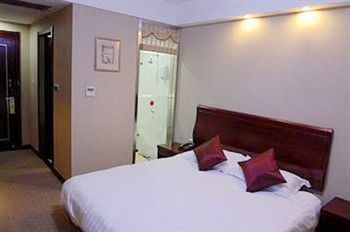 Huijing Holiday Hotel 3*