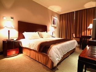 Hotel Lingang New Century Shanghai