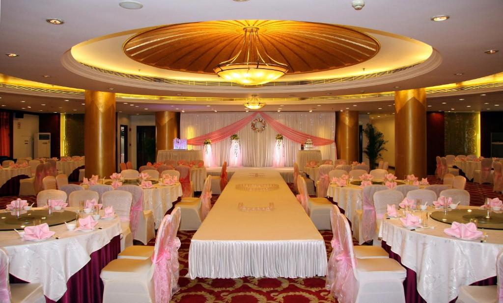 New Phoenix Town Hotel Shanghai