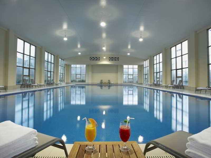 Resort Royal Tulip Zhujiajiao 5*