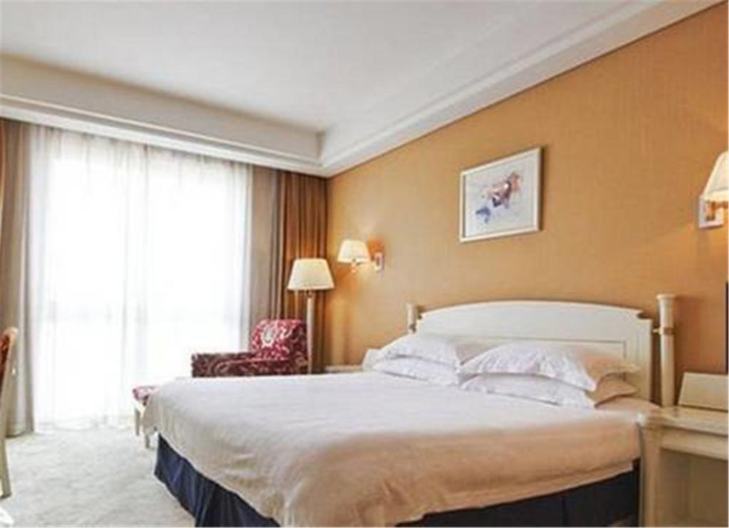Shaanxi Business Hotel
