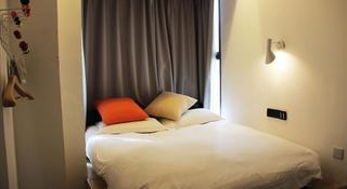 8 Art Hotel 2* Shanghai