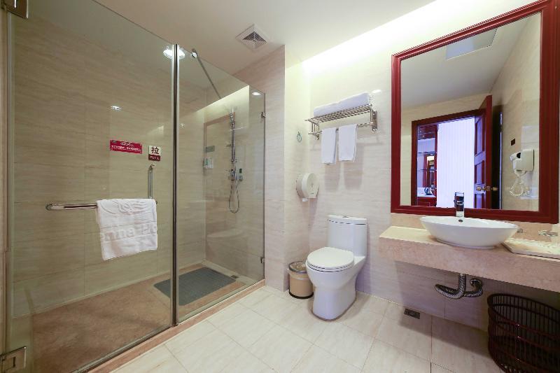 Hotel Vienna Jiuxing Market