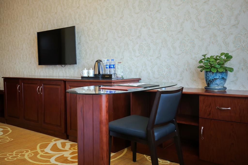 Otel New Knight Royal Airport And International