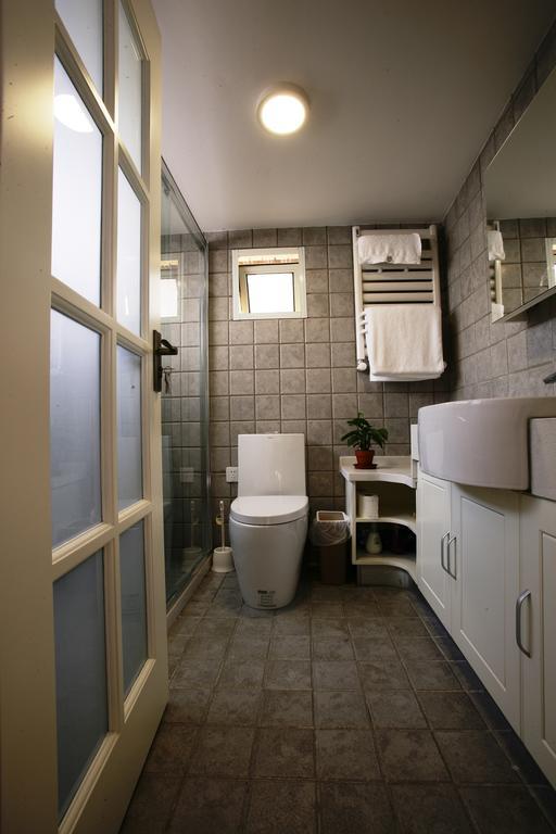 Wukang Road Quiet Apartment