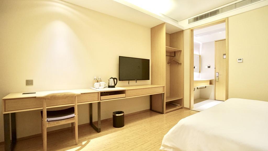 Ji Oriental Pearl Tower Otel Şanghay