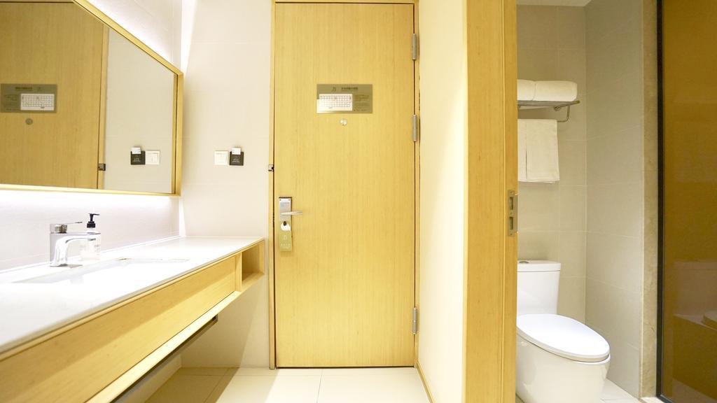 Ji Oriental Pearl Tower Otel Şanghay