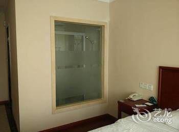Hotel Greentree Shangda Road Shell