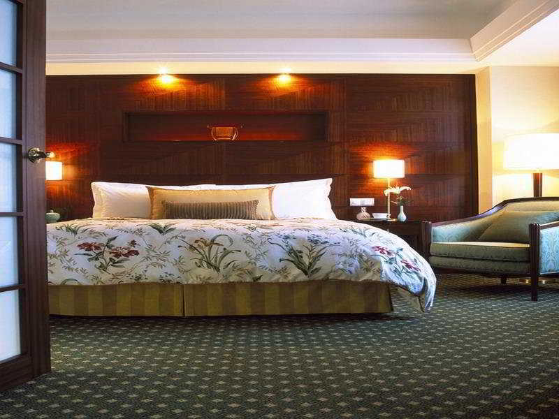 Hotel Jw Marriott At Tomorrow Square