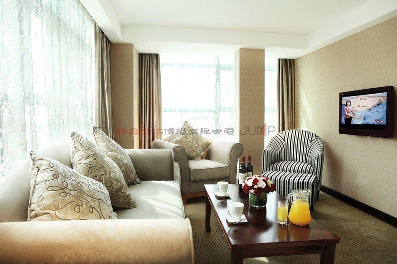 Andersen Culture - The Bund Hotel