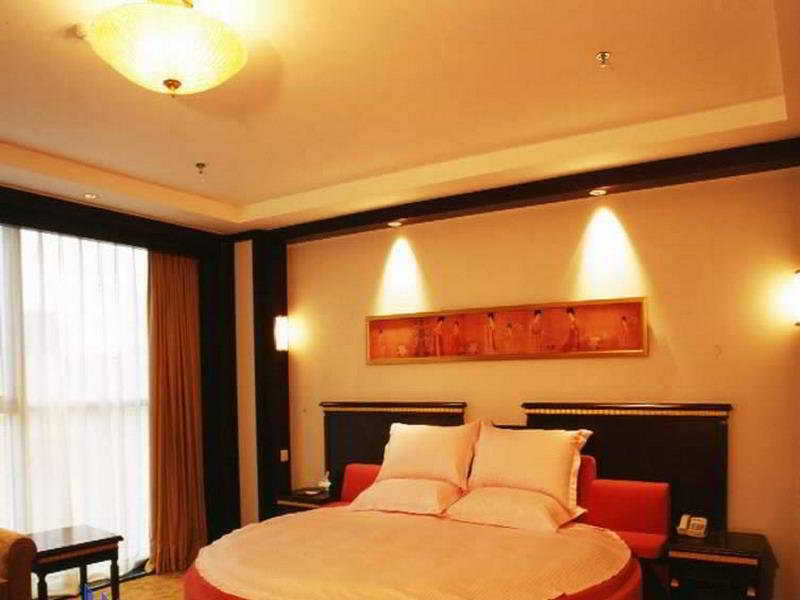 Gem Flower - North Bund Hotel 4*
